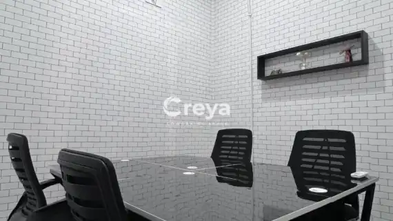 Perbedaan Coworking Space dan Private Office: Mana yang Lebih Cocok untuk Anda?