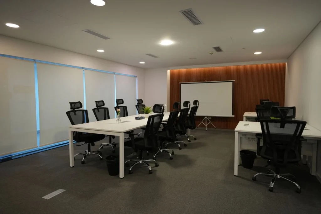 Ilustrasi meeting room di Tangerang Selatan